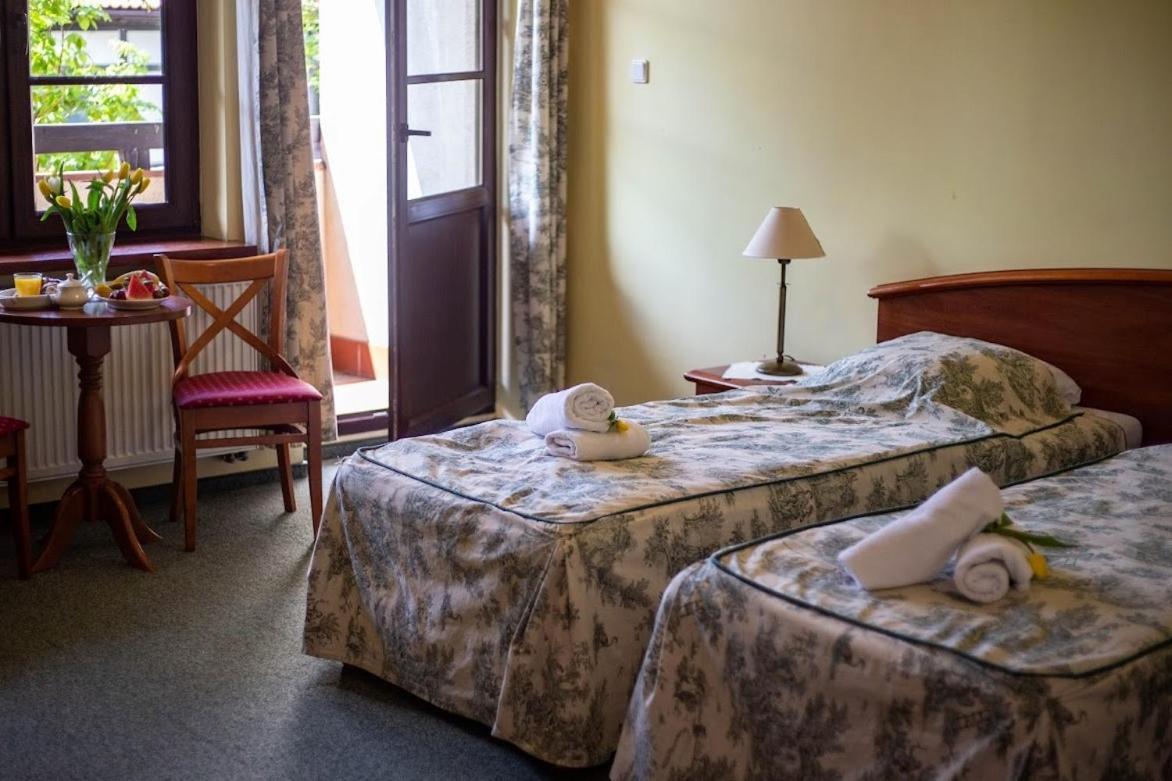 Villa Barbara Oborniki Slaskie Екстер'єр фото