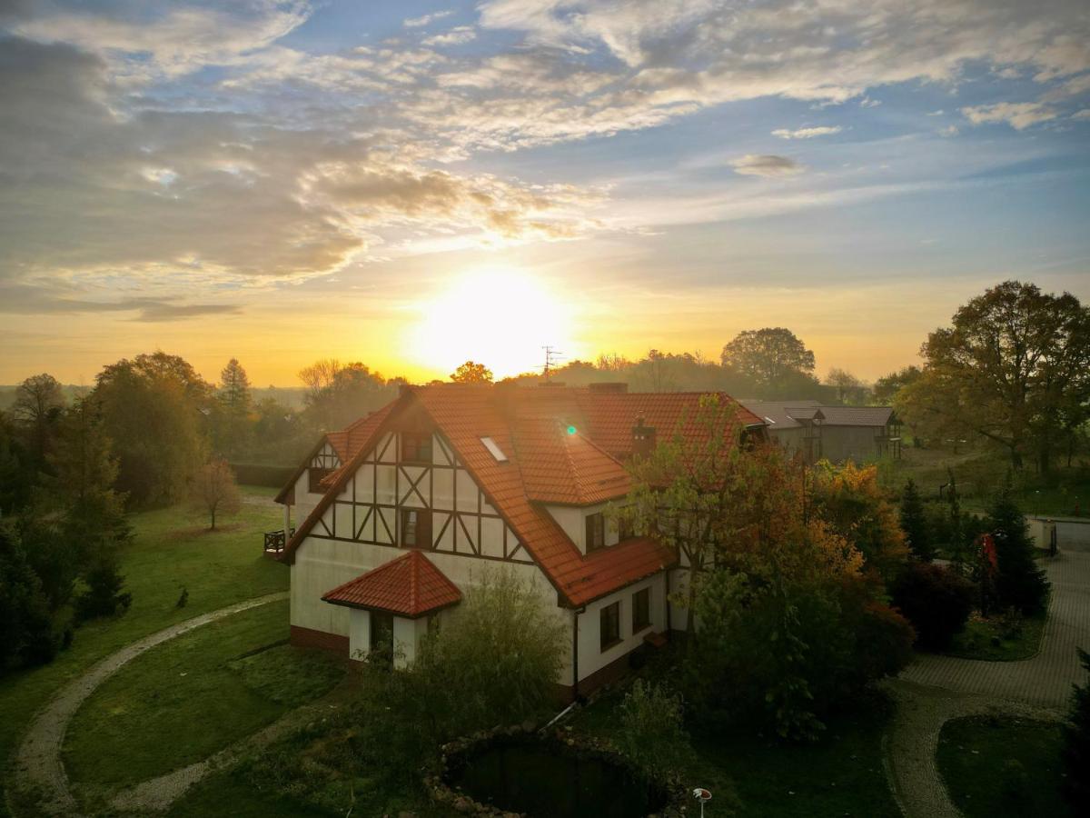 Villa Barbara Oborniki Slaskie Екстер'єр фото